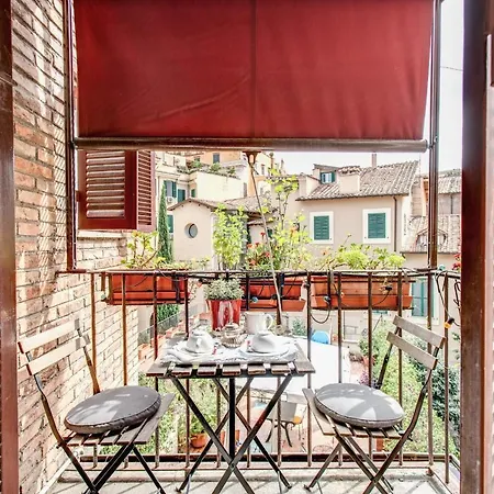 Wonderful With Balcony In Piazza Margana * Rzym