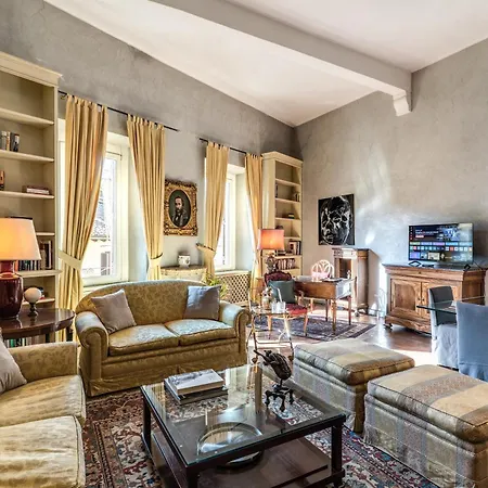 Stylish 2 Bdr With Balcony By Pantheon & Forum