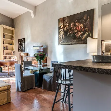 Apartmán Stylish 2 Bdr With Balcony By Pantheon & Forum