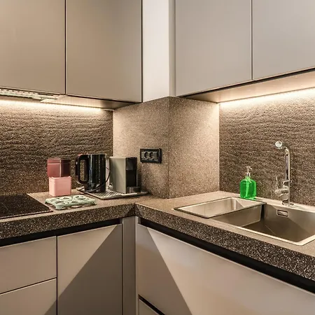 Apartmán Stylish 2 Bdr With Balcony By Pantheon & Forum Řím