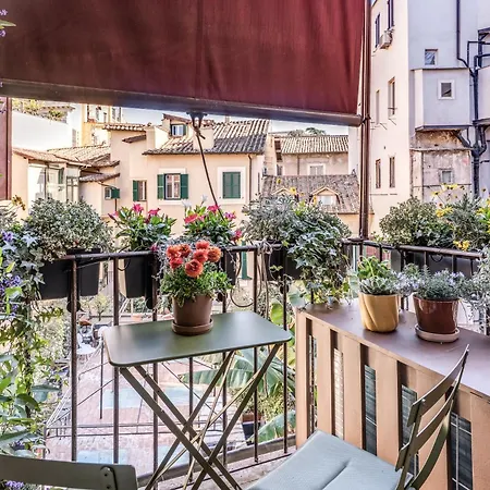 Apartmán Stylish 2 Bdr With Balcony By Pantheon & Forum
