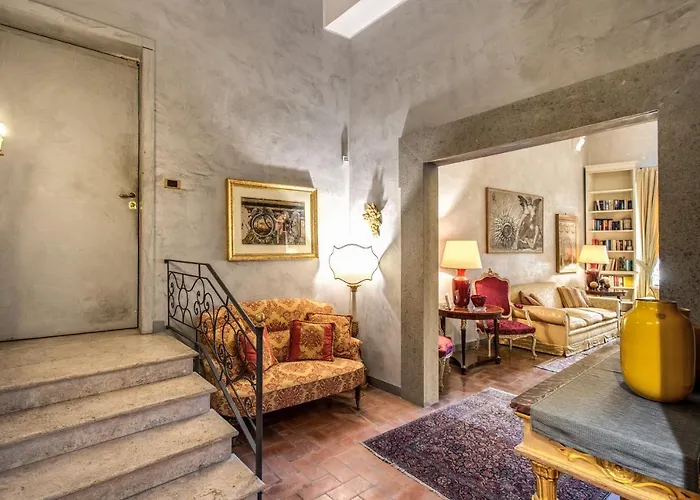 Stylish 2 Bdr With Balcony By Pantheon & Forum Apartman