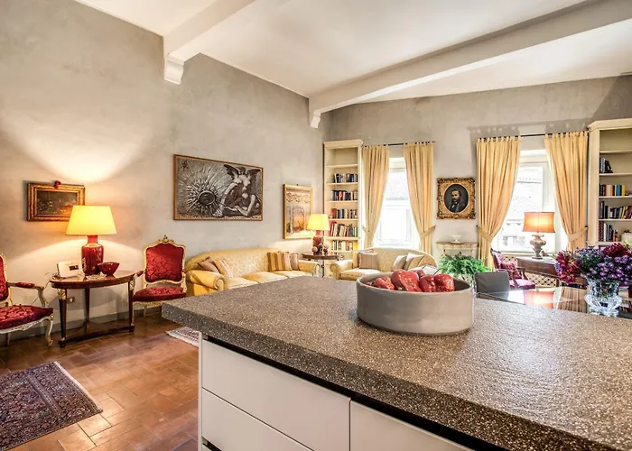 Apartman Stylish 2 Bdr With Balcony By Pantheon & Forum Róma