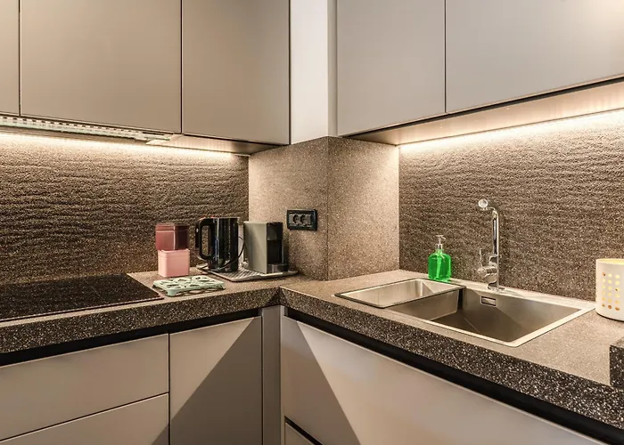 Apartmán Stylish 2 Bdr With Balcony By Pantheon & Forum Řím