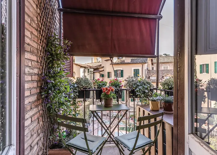 Stylish 2 Bdr With Balcony By Pantheon & Forum